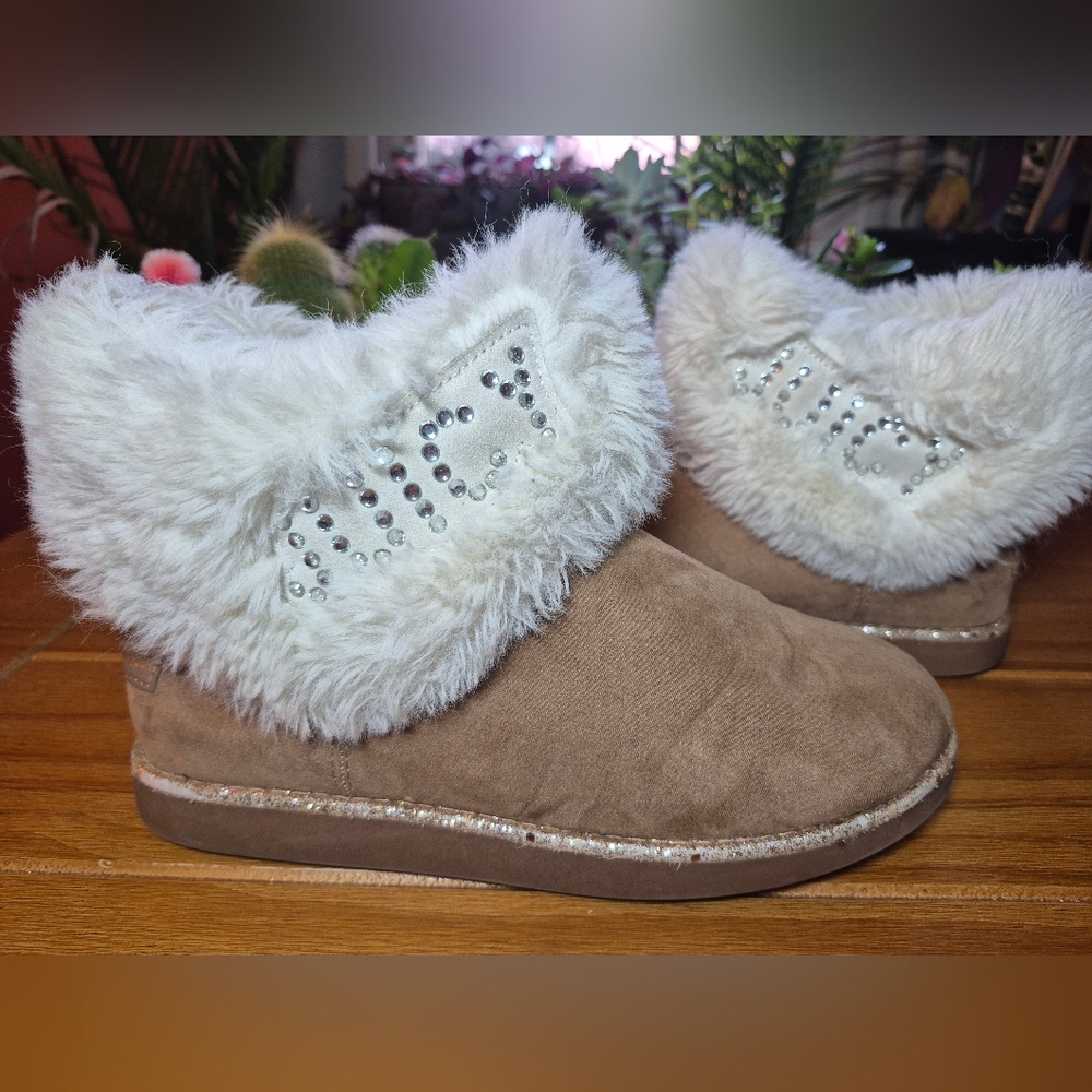 Juicy‎ Couture Women's Keeper Winter Boots - Size 7